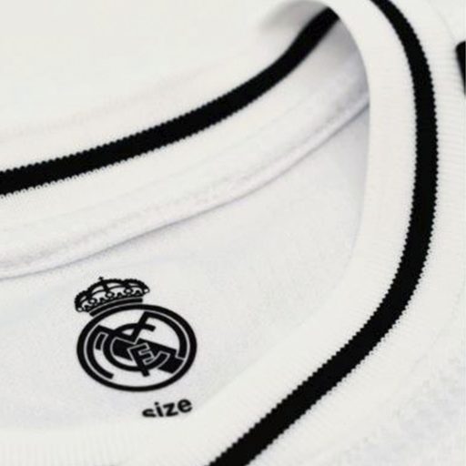 Real Madrid 2024/25 hazai mez gyerekeknek - 152-es méret
