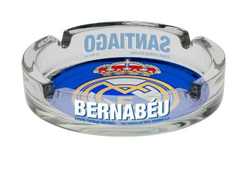 Real Madrid üveg hamutál hamuzó Santiago