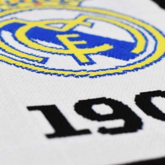 Real Madrid fehér-fekete szurkolói sál 140x20 cm